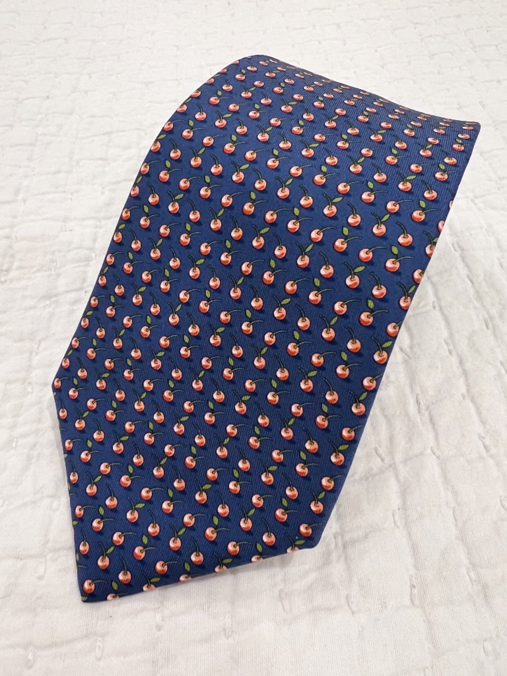 Salvatore Ferragamo Tie Mens Blue Red Silk Cherry Fruit Foulard Italy Luxury